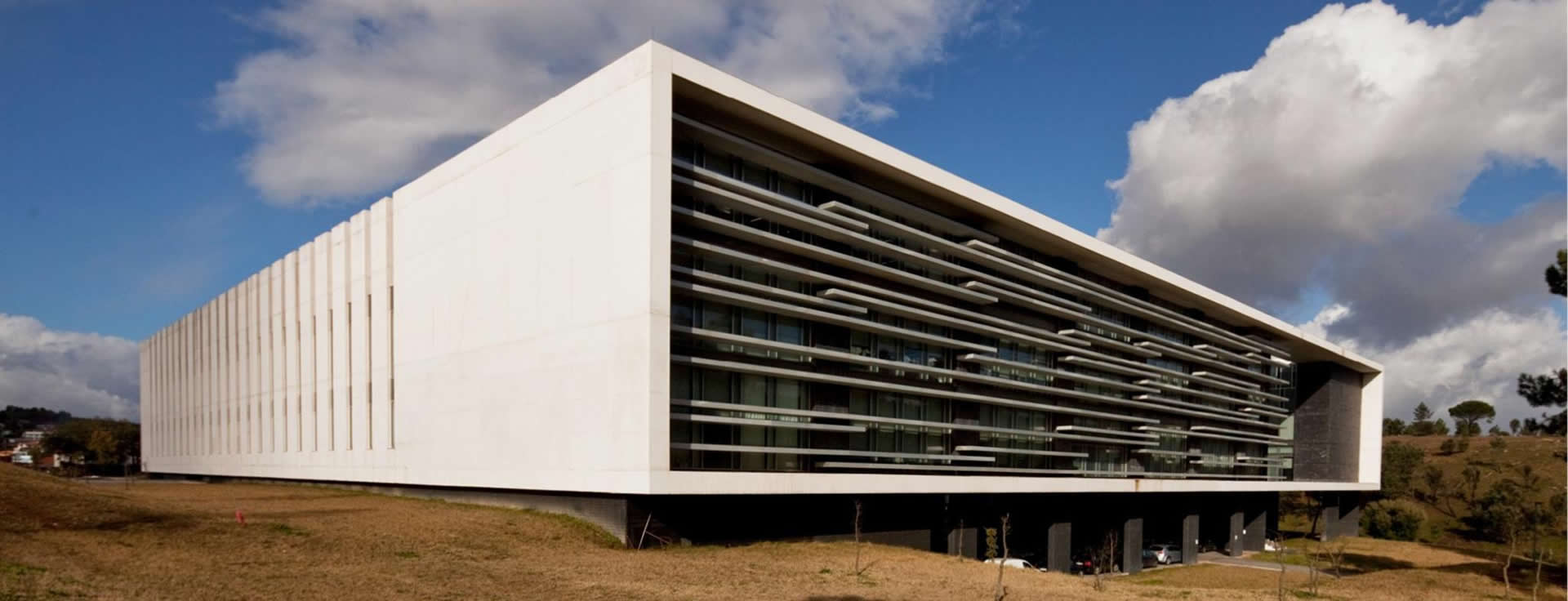 Escola de Medicina da Universidade do Minho (EM-UM) - Portugal