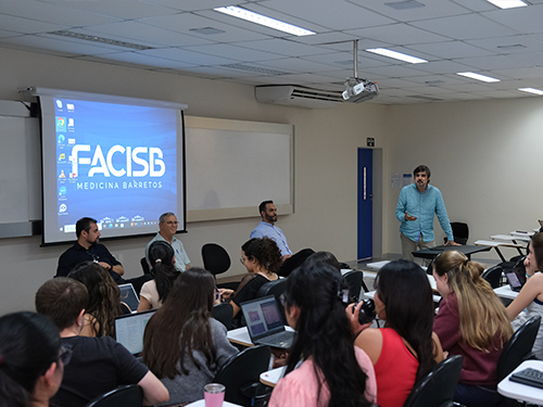 Roda de Conversa na FACISB aborda diversidade religiosa e saúde